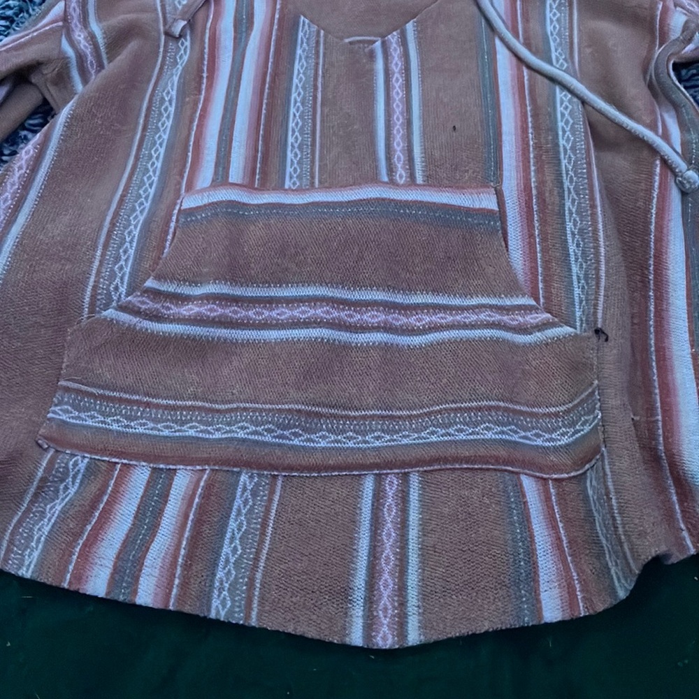 very cute, very light sweater